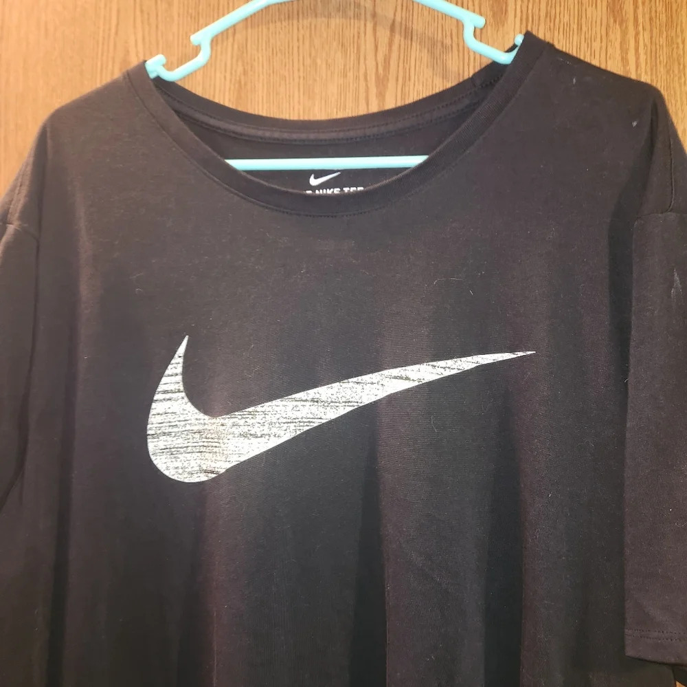 Nike XXL Black Nike Logo Short Sleeve Men's T-Shirt - Picture 4 of 8